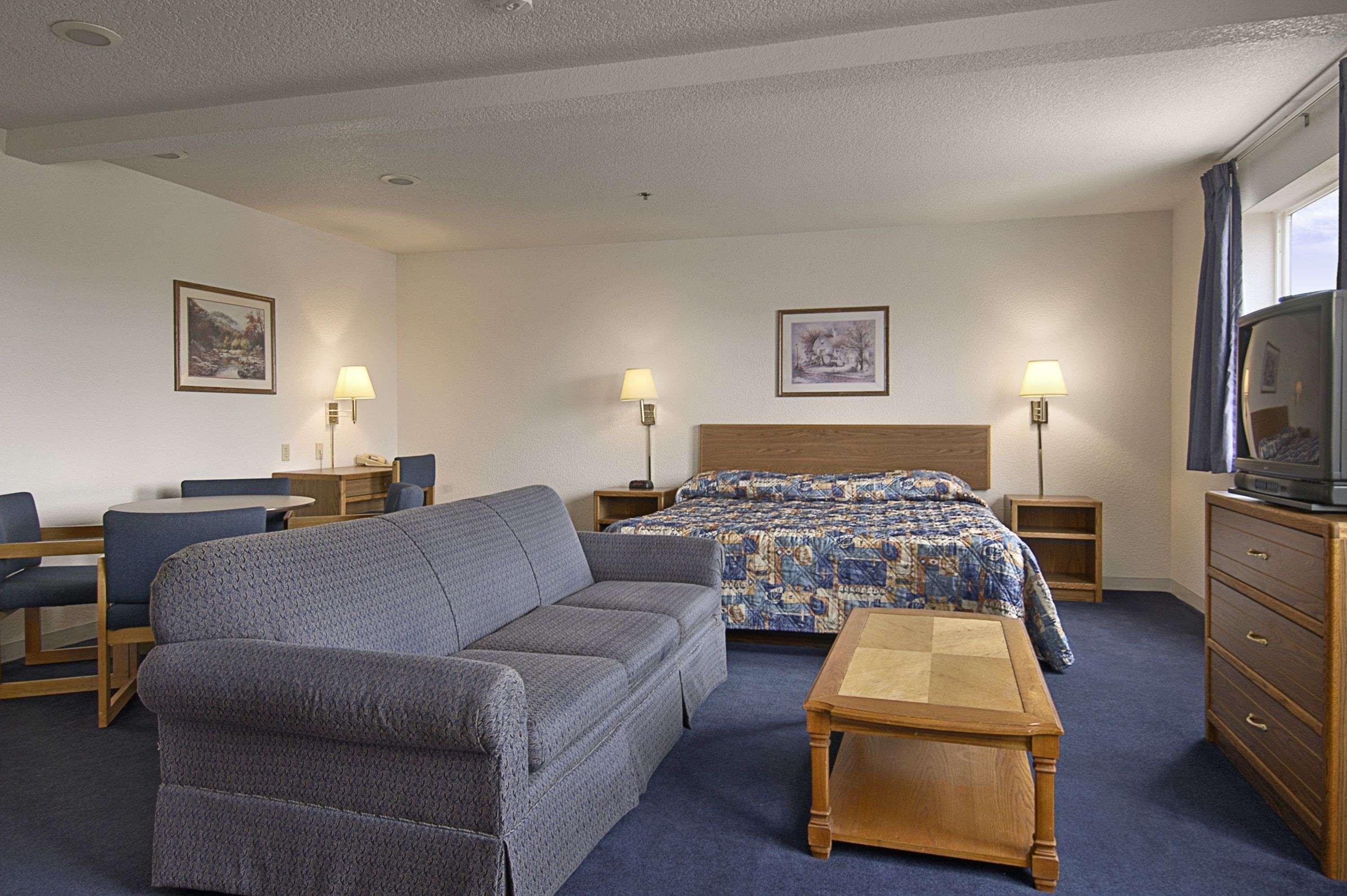 ซูเปอร์ 8 บาย วินด์แฮม เดอะ ดัลลัส ออริกอน Hotel เดอะดัลเลส ภายนอก รูปภาพ
